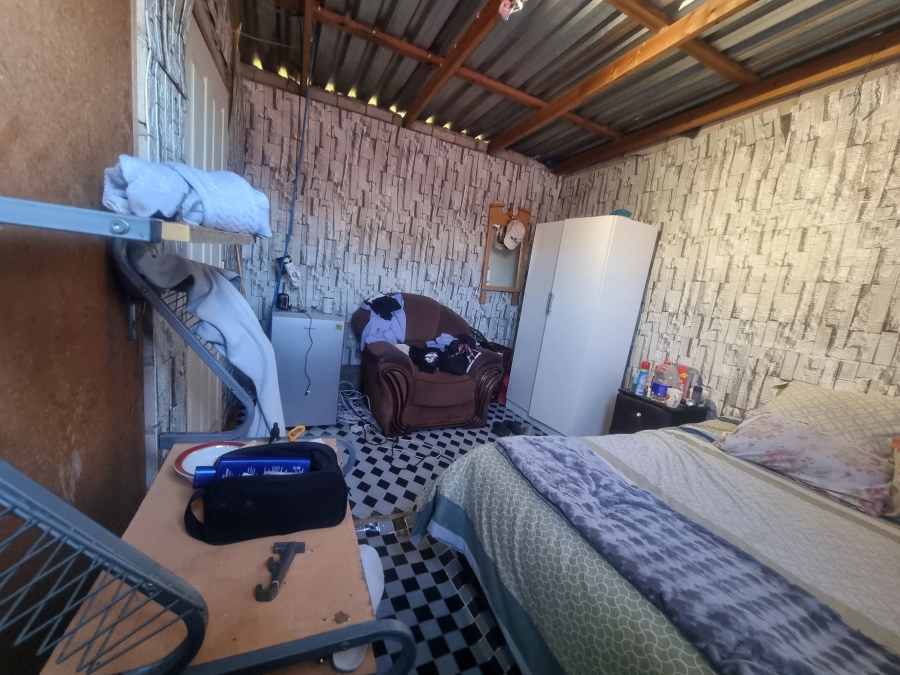 4 Bedroom Property for Sale in Kwanonqaba Western Cape